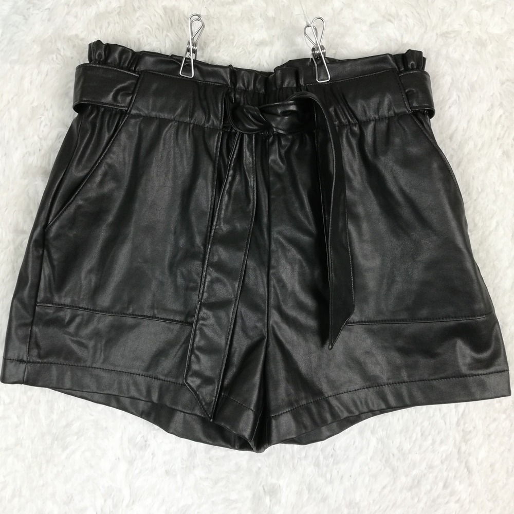 Ci Sono Womens Shorts Faux Leather Black High Rise Belted Casual Cargo Edgy S
